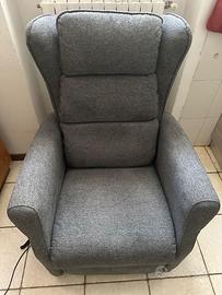 Poltrona relax elettrica con alzata assistita