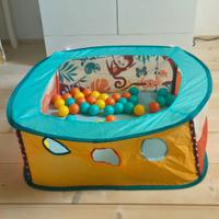 Piscina di palline bambini