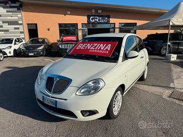 Lancia Ypsilon 1.2 BENZ 60CV ORO NEOPATENTATI 2010