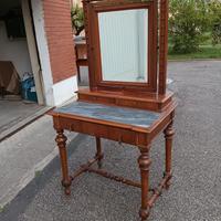 Pettiniera antica in noce