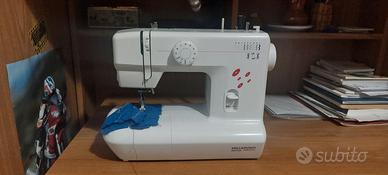 Macchina per cucire Necchi initia millepunti 