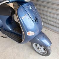 Vespa ET4 125 anno 1999