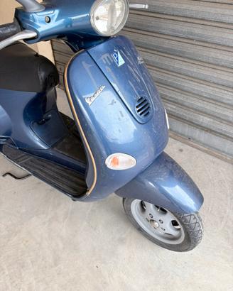 Vespa ET4 125 anno 1999
