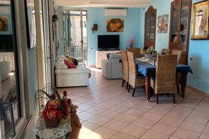 300mq con 800mq giardino - p.co Caruso