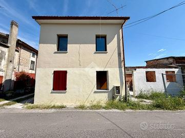 CASA INDIPENDENTE A SAN FIOR
