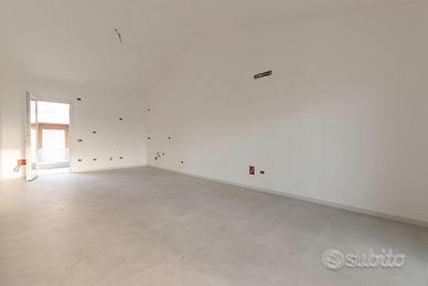 Attico di nuova costruzione con posto auto