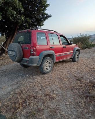 jeep Cherokee 