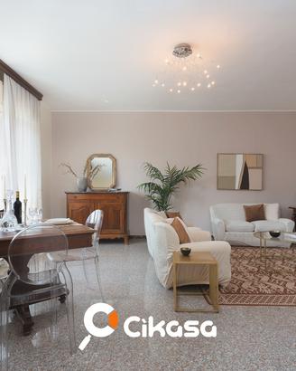 Stabile ristrutturato con 2 appartamenti e cortile