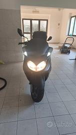 Yamaha majesty 400