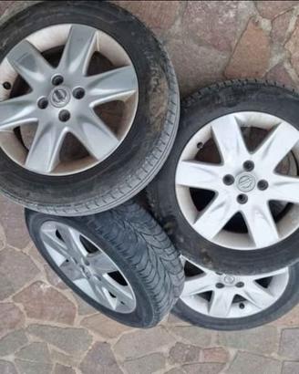 Cerchi in lega 15"