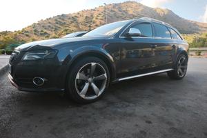 Audi A4 allroad 3.0 V6 tdi S-tronic TETTO FULL