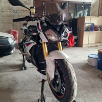 Bmw s1000r