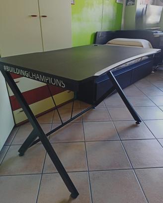 Scrivania Trust da gaming