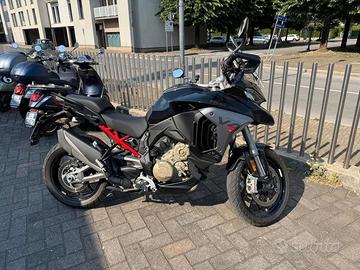 Ducati Multistrada V4 S