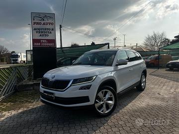 Skoda Kodiaq 2.0 TDI SCR 4x4 DSG 7 POSTI GANCIO TR