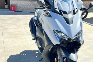 T-max 560