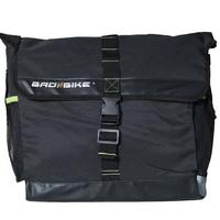 Borsa multiuso capiente con aggancio bici scooter