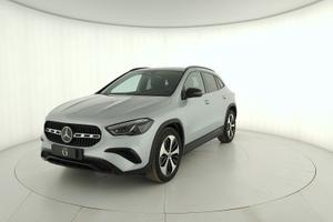 MERCEDES-BENZ GLA 200 d automatic