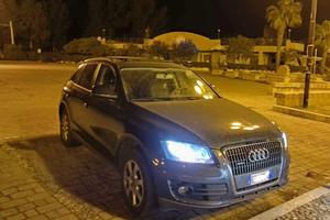 Audi Q5 quattro full optional 145cv