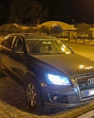 Audi Q5 quattro full optional 145cv