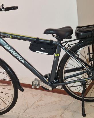 Bicicletta E-bike da uomo Brera 5th Avenue, 28"