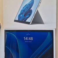 Microsoft Surface Pro 8 i5 / 8GB / 256GB – Ottime