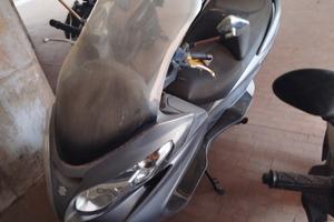 Suzuki Burgman 400 - 2008