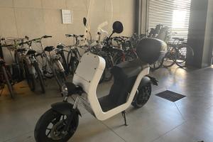 Scooter Elettrico M.E.