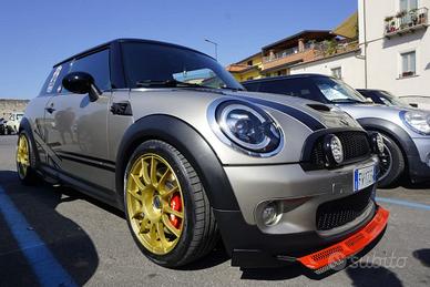 Auto mini Cooper s jcw