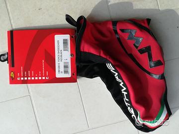 Copriscarpe North+manicotti rbk+nastro manubrio
