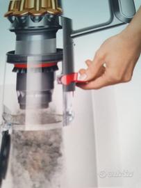 Dyson v15 in GARANZIA marzo 2027 ANOMALIA