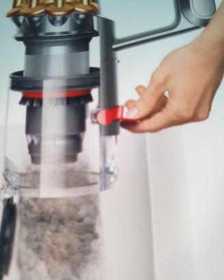 Dyson v15 in GARANZIA marzo 2027 ANOMALIA