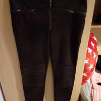 leggings neri con punti or