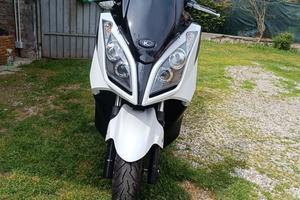 kymco downtown 300i