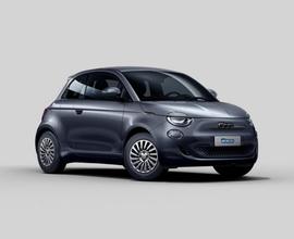 FIAT 500 Berlina 3+1 23,65 kWh 190km