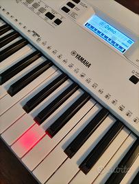 Tastiera Musicale Yamaha EZ-300 EZ300