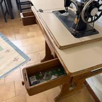 Macchina da cucire Singer d’epoca