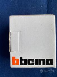 Bticino E87 ronzatore con Trasformatore di sicurez