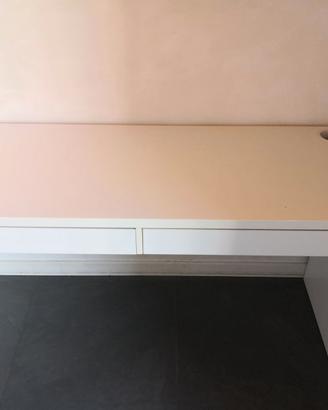Scrivania IKEA MICKE - 2 cassetti - 142x50 cm