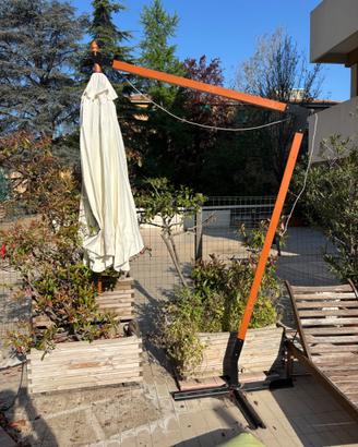 Ombrellone in legno nuovo