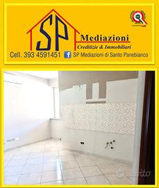 2,5 vani nuovo con posto auto