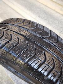 Pneumatici Pirelli M+S, 185/55 R15 82H