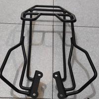 Portapacchi posteriore GIVI SR8708 per moto BN125