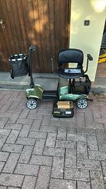 Scooter elettrico per disabili e anziani