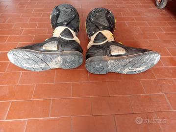 stivali motocross numero 44