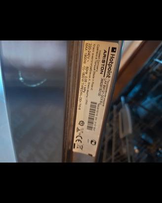 RIcambi lavastoviglie Ariston Hotpoint 14 coperti