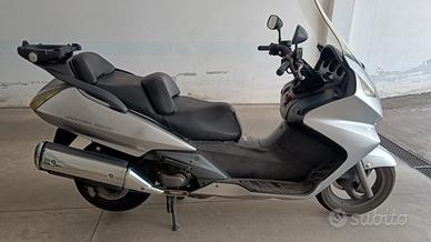 Honda Silver Wing 400