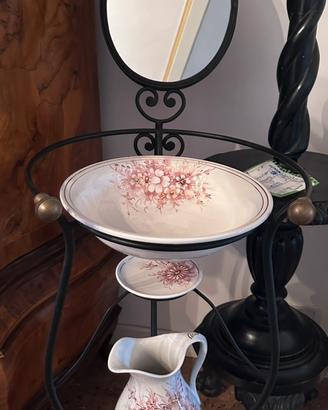 Antico arredo vintage
