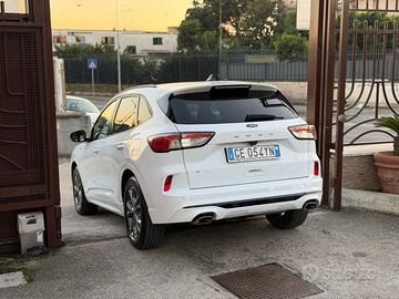 Ford Kuga anno 2021