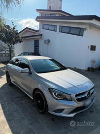 Mercedes-Benz CLA 200d S. Brake - 2016 - 140.000km